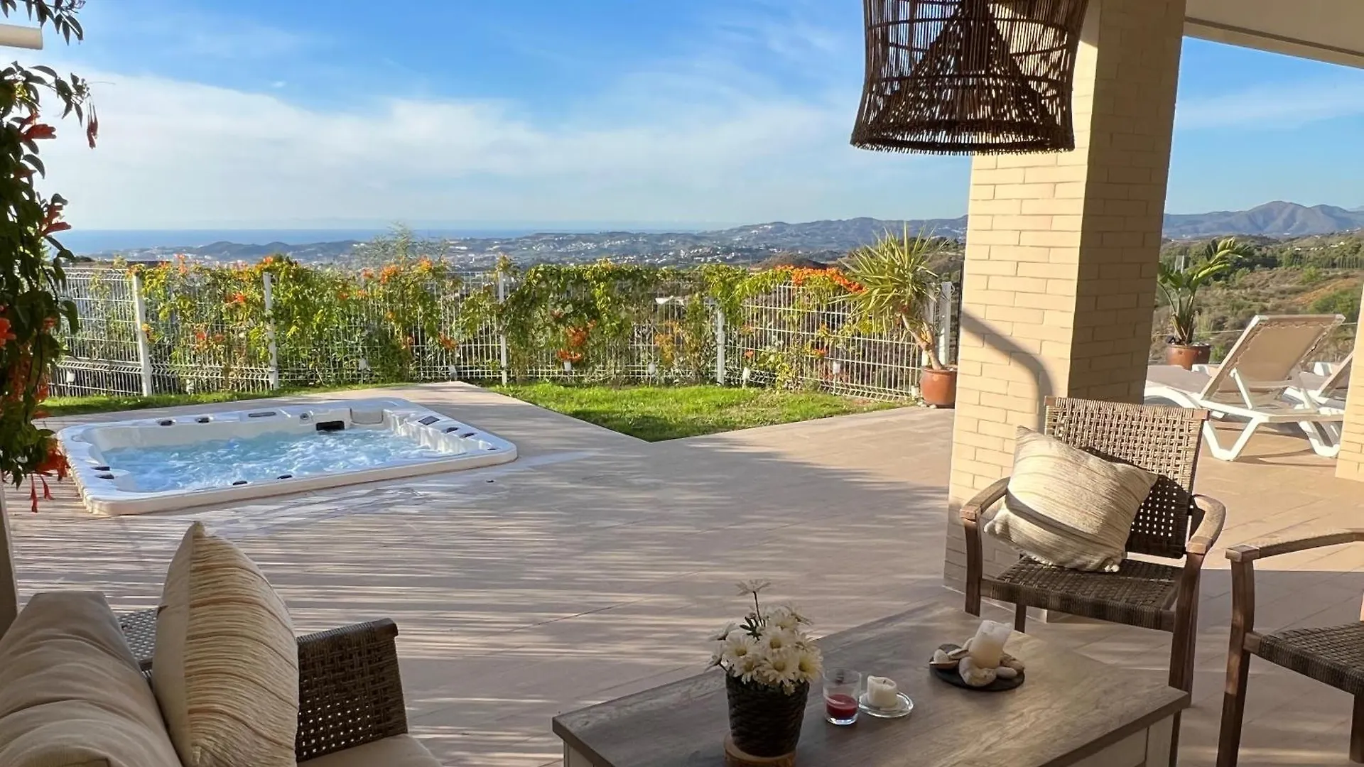 Holiday home Casa Carolina - This One In Higueron With Jacuzzi, Pool And Best Views Mijas